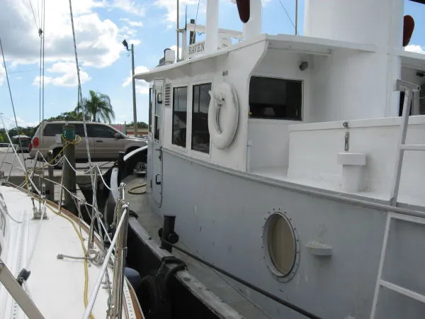 Slide: The Image of Knapp Island Steel Tug Yacht 1995 - 3