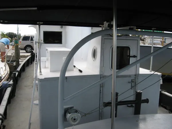 Slide: The Image of Knapp Island Steel Tug Yacht 1995 - 5
