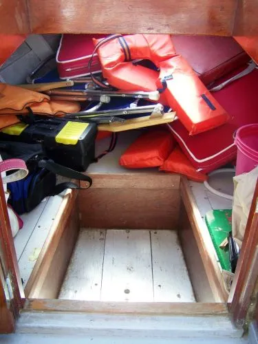 Slide: The Image of Parece Runabout 1970 - 9