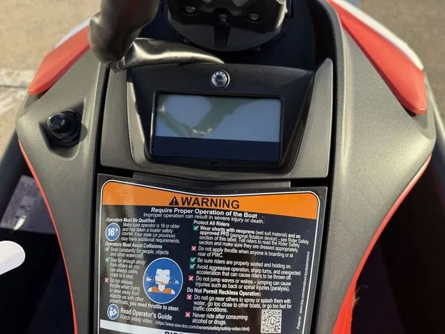 Slide: The Image of Sea-Doo Spark Trixx for 3 2026 - 16