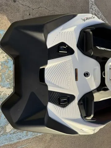 Slide: The Image of Sea-Doo Spark Trixx for 3 2026 - 19