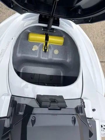 Slide: The Image of Yamaha FX Cruiser SVHO 2026 - 25