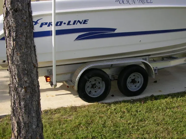 Slide: The Image of Pro-Line 23 Sport CC 2003 - 6