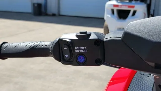 Slide: The Image of Yamaha VX Deluxe 2026 - 15