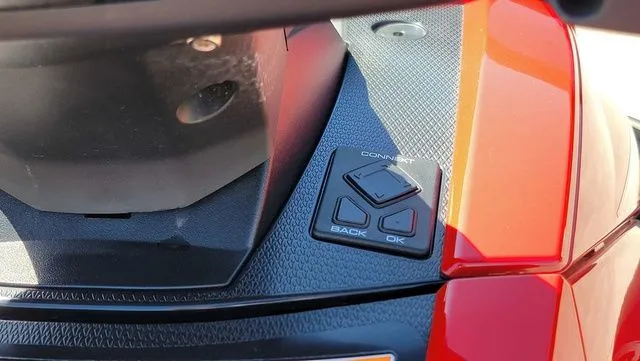 Slide: The Image of Yamaha VX Deluxe 2026 - 17