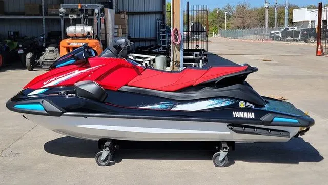 Slide: The Image of Yamaha VX Deluxe 2026 - 8