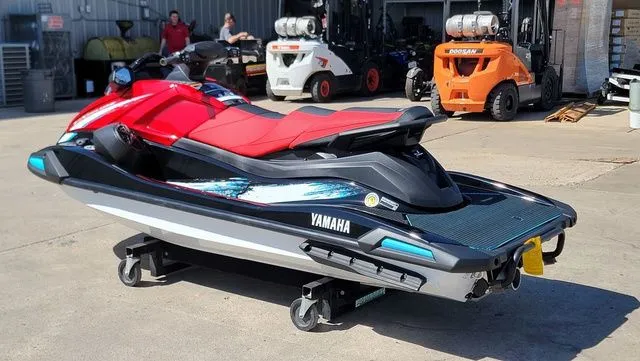 Slide: The Image of Yamaha VX Deluxe 2026 - 9