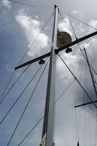 Slide: The Image of Palmer Johnson 44 Pearson Countess 1965 - 7