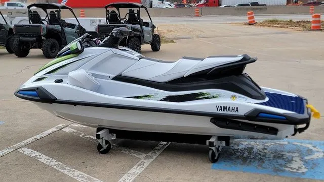 Slide: The Image of Yamaha VX Deluxe 2026 - 11