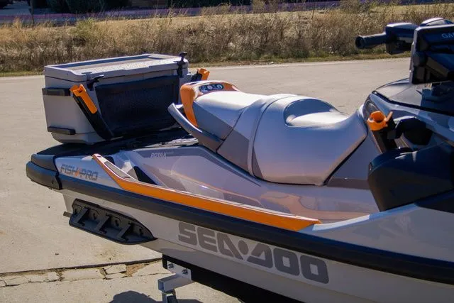 Slide: The Image of Sea-Doo FishPro Trophy 170 2026 - 11