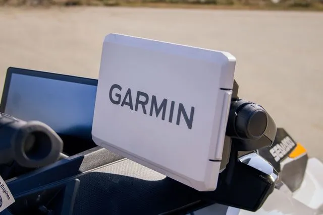 Slide: The Image of Sea-Doo FishPro Trophy 170 2026 - 28