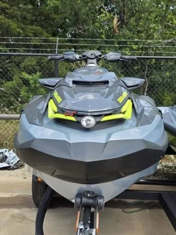 Slide: The Image of Sea-Doo RXT-X 325 2026 - 3