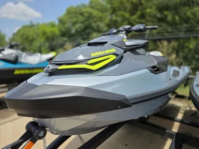 Slide: The Image of Sea-Doo RXT-X 325 2026 - 4