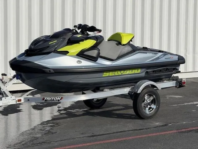 Slide: The Image of Sea-Doo RXP-X 325 2026 - 4