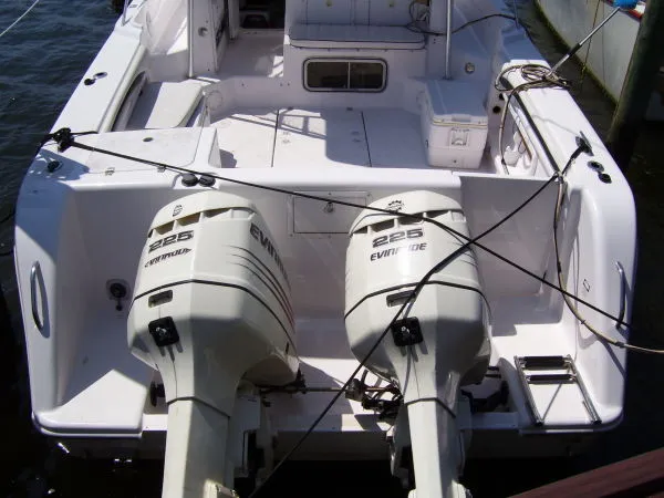 Slide: The Image of Pro Line 30 WA/Genset/2003 Evinrudes 2000 - 1
