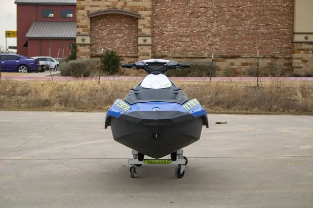 Slide: The Image of Sea-Doo Spark 2020 - 3