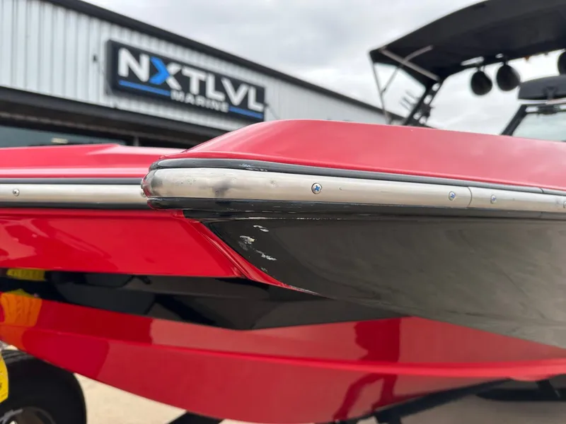 Slide: The Image of Axis A24 2017 - 11