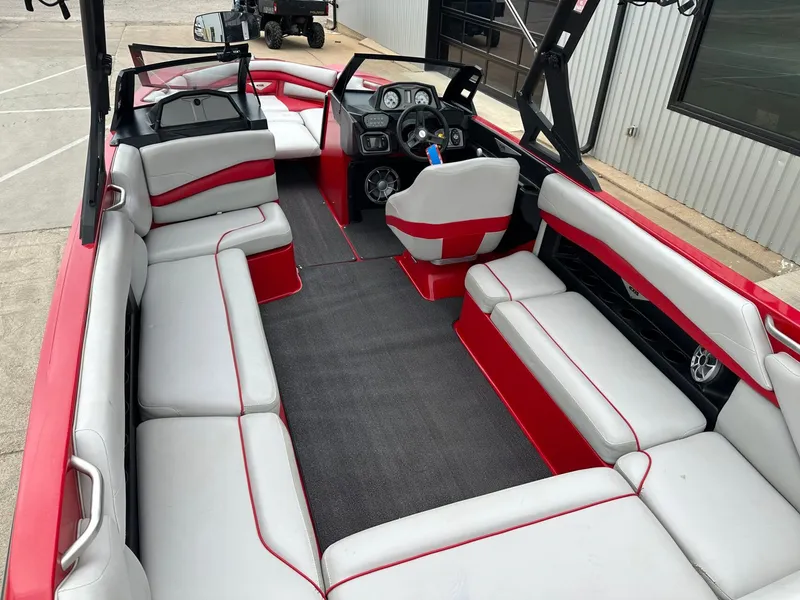 Slide: The Image of Axis A24 2017 - 23