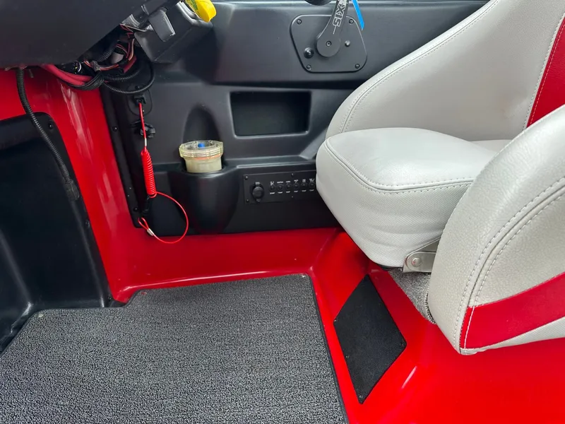 Slide: The Image of Axis A24 2017 - 32