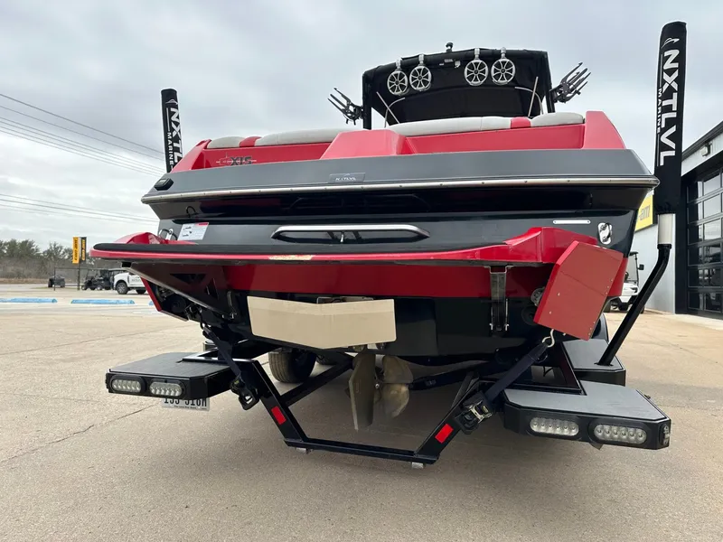 Slide: The Image of Axis A24 2017 - 5