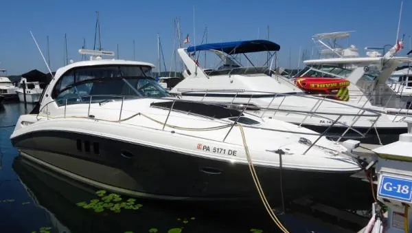 Slide: The Image of Sea Ray 38 Sundancer 2006 - 0