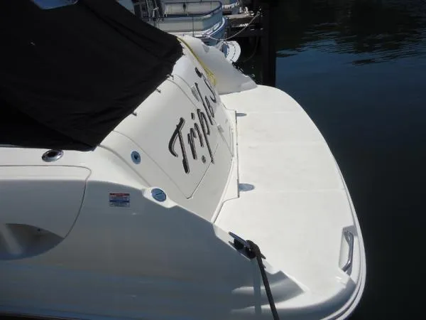 Slide: The Image of Sea Ray 38 Sundancer 2006 - 2