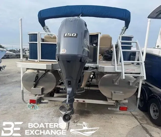 Slide: The Image of Bennington 22SSX 2017 - 3