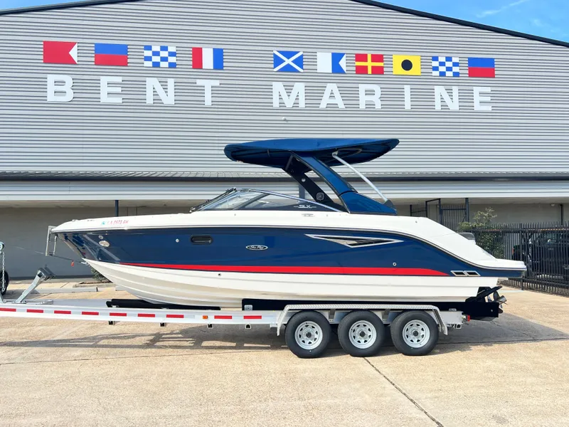 The Image of Sea Ray SLX 250 2017 - 1