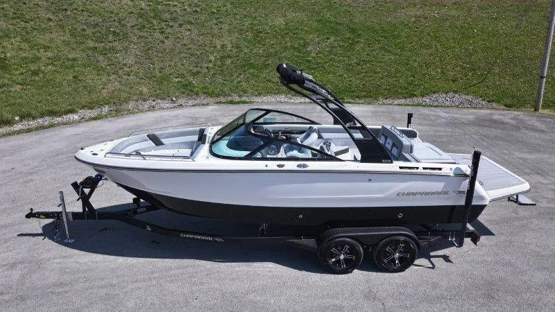 Slide: The Image of 2026 Chaparral SSX 4 boat on trailer, side view. - 19