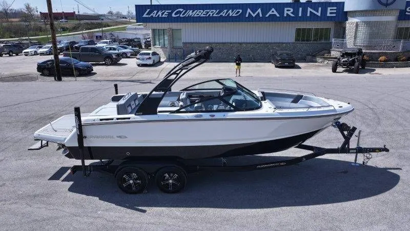 Slide: The Image of 2026 Chaparral SSX 4 boat at Lake Cumberland Marine. - 22