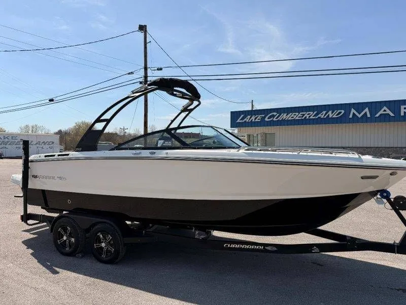 Slide: The Image of 2026 Chaparral SSX 4 boat on trailer at Lake Cumberland Marina. - 25