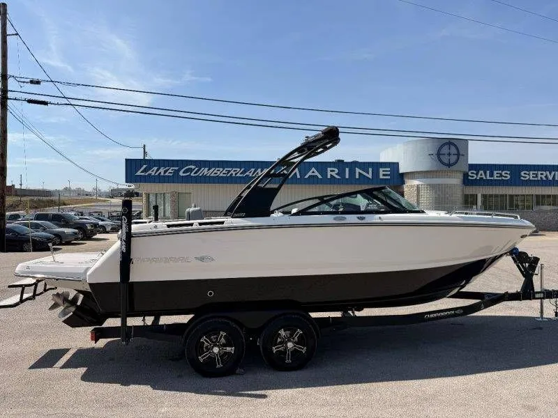 Slide: The Image of 2026 Chaparral SSX 4 boat at Lake Cumberland Marine. - 29