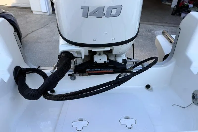 Slide: The Image of 2019 Bulls Bay 2000 boat with 140 horsepower engine and BayStar hydraulic steering. - 35