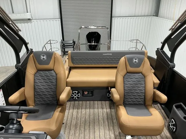 Slide: The Image of Harris SUNLINER 230 SLDH 2026 - 11