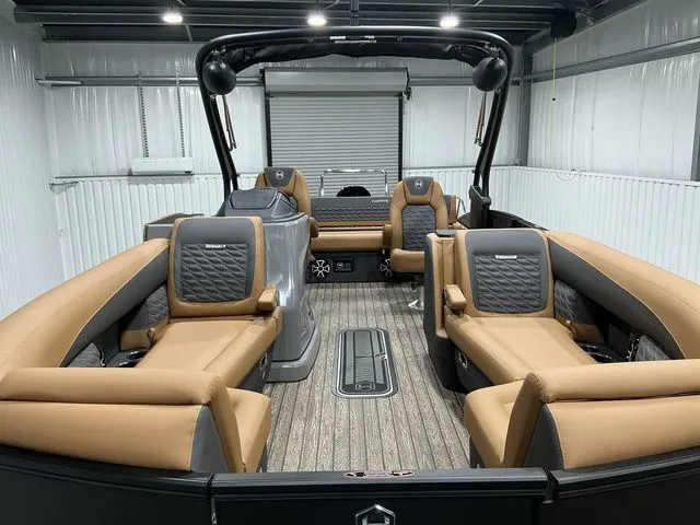 Slide: The Image of Harris SUNLINER 230 SLDH 2026 - 12