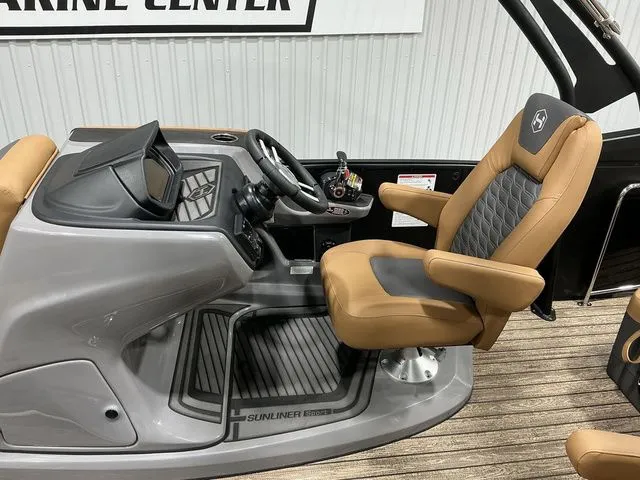 Slide: The Image of Harris SUNLINER 230 SLDH 2026 - 15