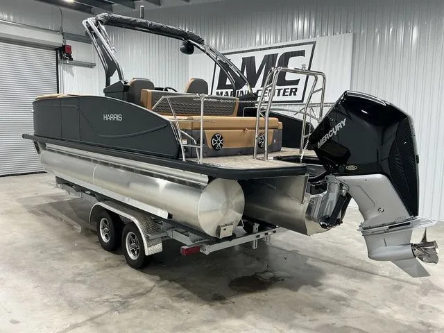 Slide: The Image of Harris SUNLINER 230 SLDH 2026 - 5