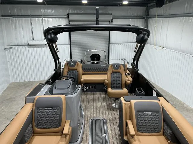 Slide: The Image of Harris SUNLINER 230 SLDH 2026 - 7