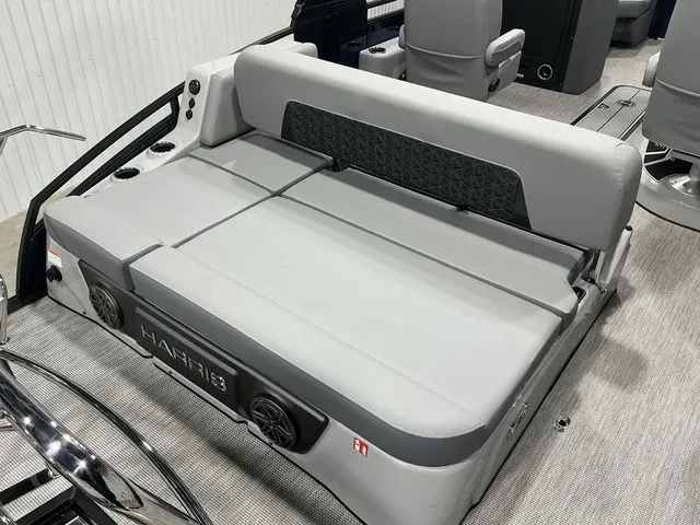 Slide: The Image of Harris Solstice 230 SLDH 2026 - 20