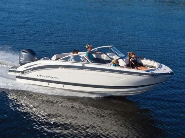 The Image of Chaparral 230 Suncoast 2017 - 1