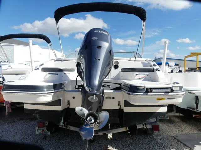 Slide: The Image of Chaparral 230 Suncoast 2017 - 4