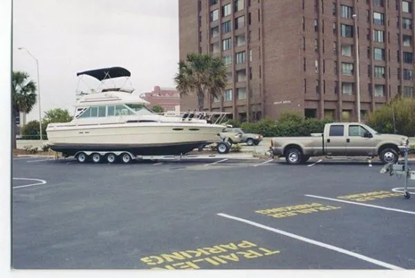 Slide: The Image of Sea Ray 340 Sedan Bridge 1986 - 7