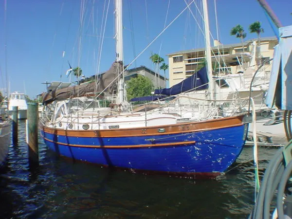 Slide: The Image of Union 36 Cutter 1983 - 0