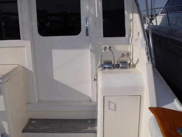 Slide: The Image of Ocean Yacht 48 Super Sport 1986 - 9