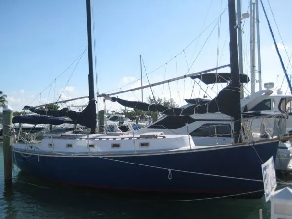 Slide: The Image of Herreshoff 38 Cat Ketch 1984 - 0