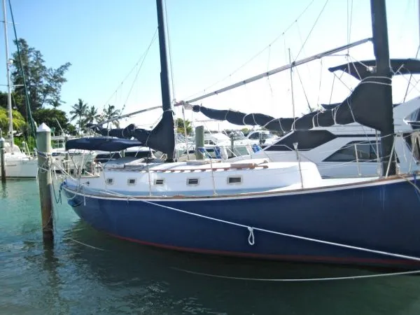 Slide: The Image of Herreshoff 38 Cat Ketch 1984 - 7