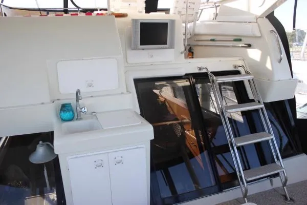 Slide: The Image of Silverton 41 Aft Cabin 1994 - 3