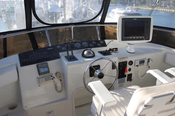 Slide: The Image of Silverton 41 Aft Cabin 1994 - 5