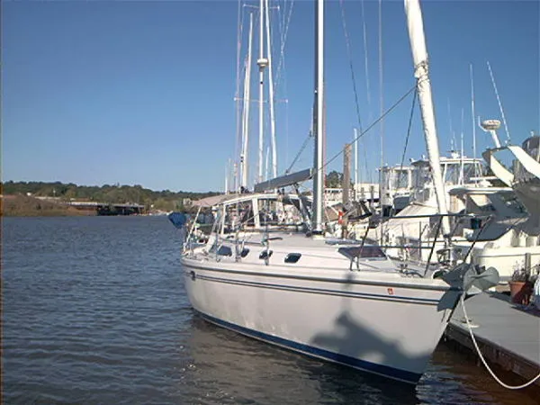 Slide: The Image of Catalina 42 MK 2 2005 - 1