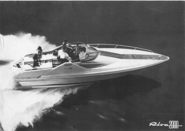 Slide: The Image of Riva 2000 1977 - 0